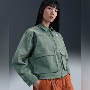 Brand New Nike ACG UV Smith Summit Jacket. Women’s